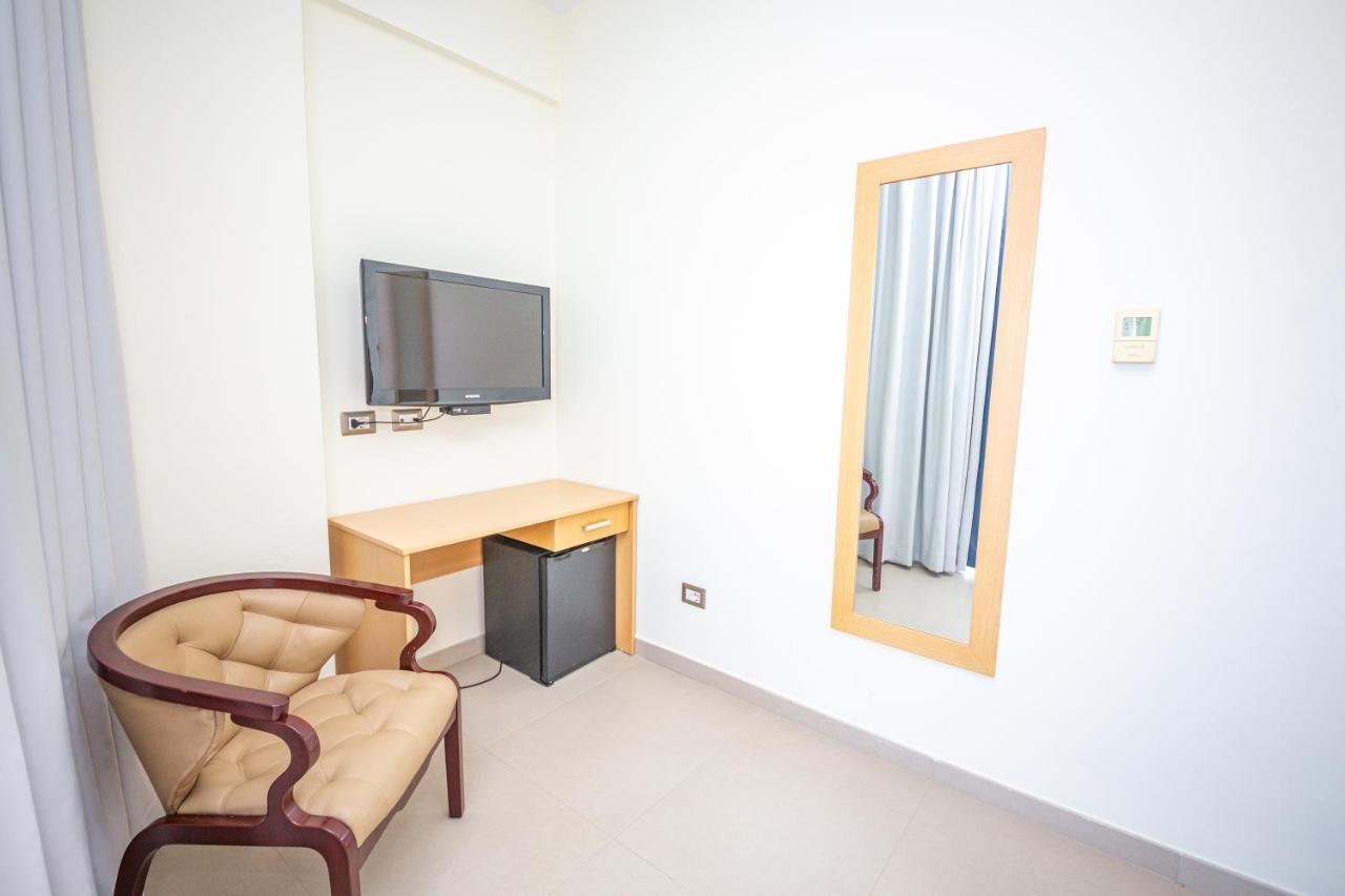 Hotel Borshi Εξωτερικό φωτογραφία