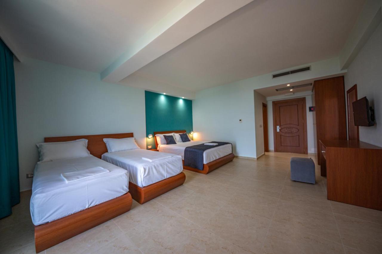 Hotel Borshi Εξωτερικό φωτογραφία
