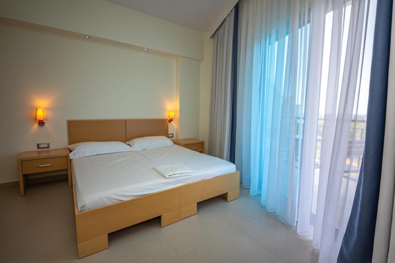 Hotel Borshi Εξωτερικό φωτογραφία