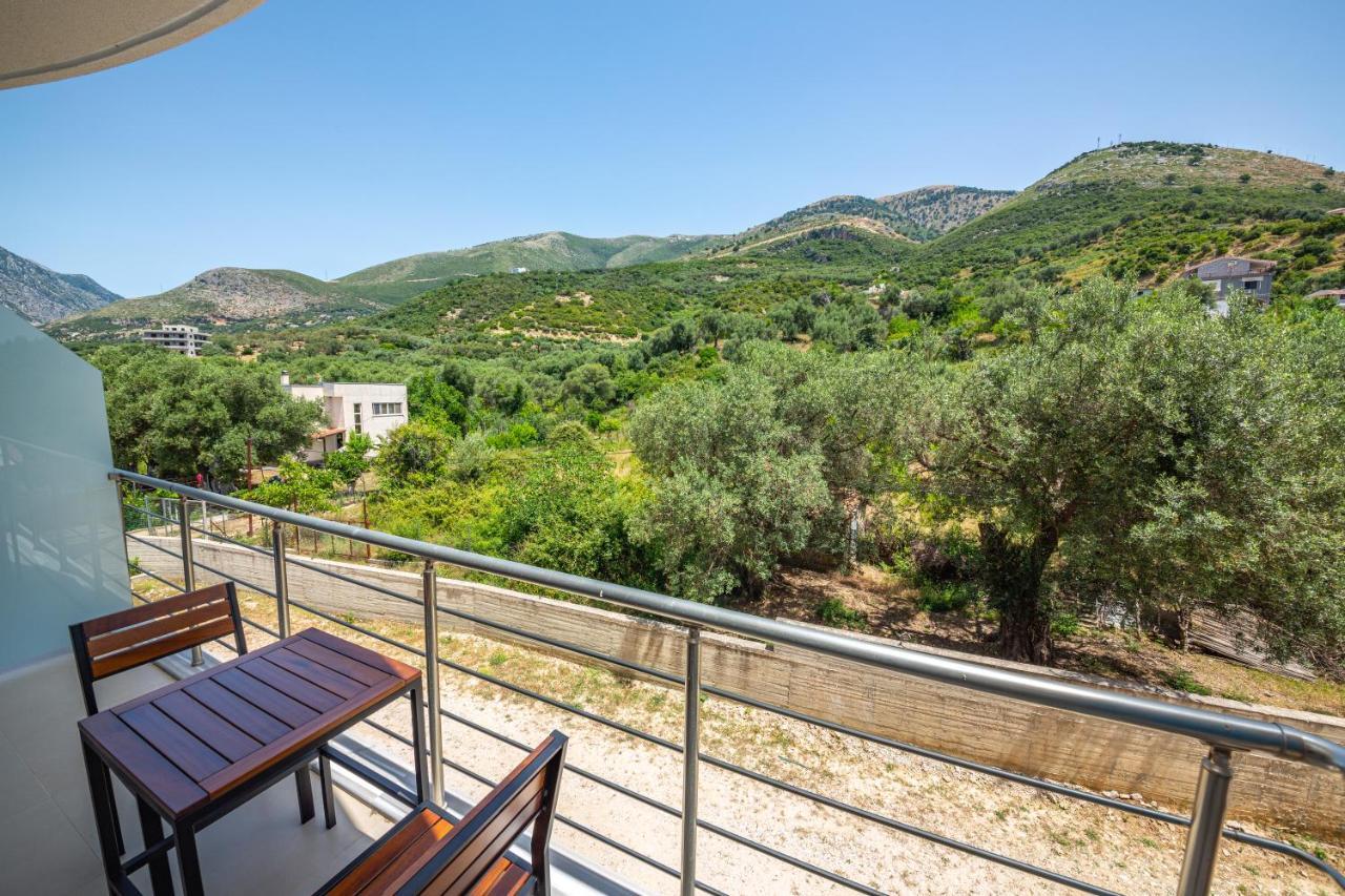 Hotel Borshi Εξωτερικό φωτογραφία