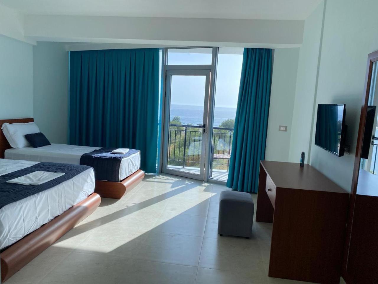 Hotel Borshi Εξωτερικό φωτογραφία