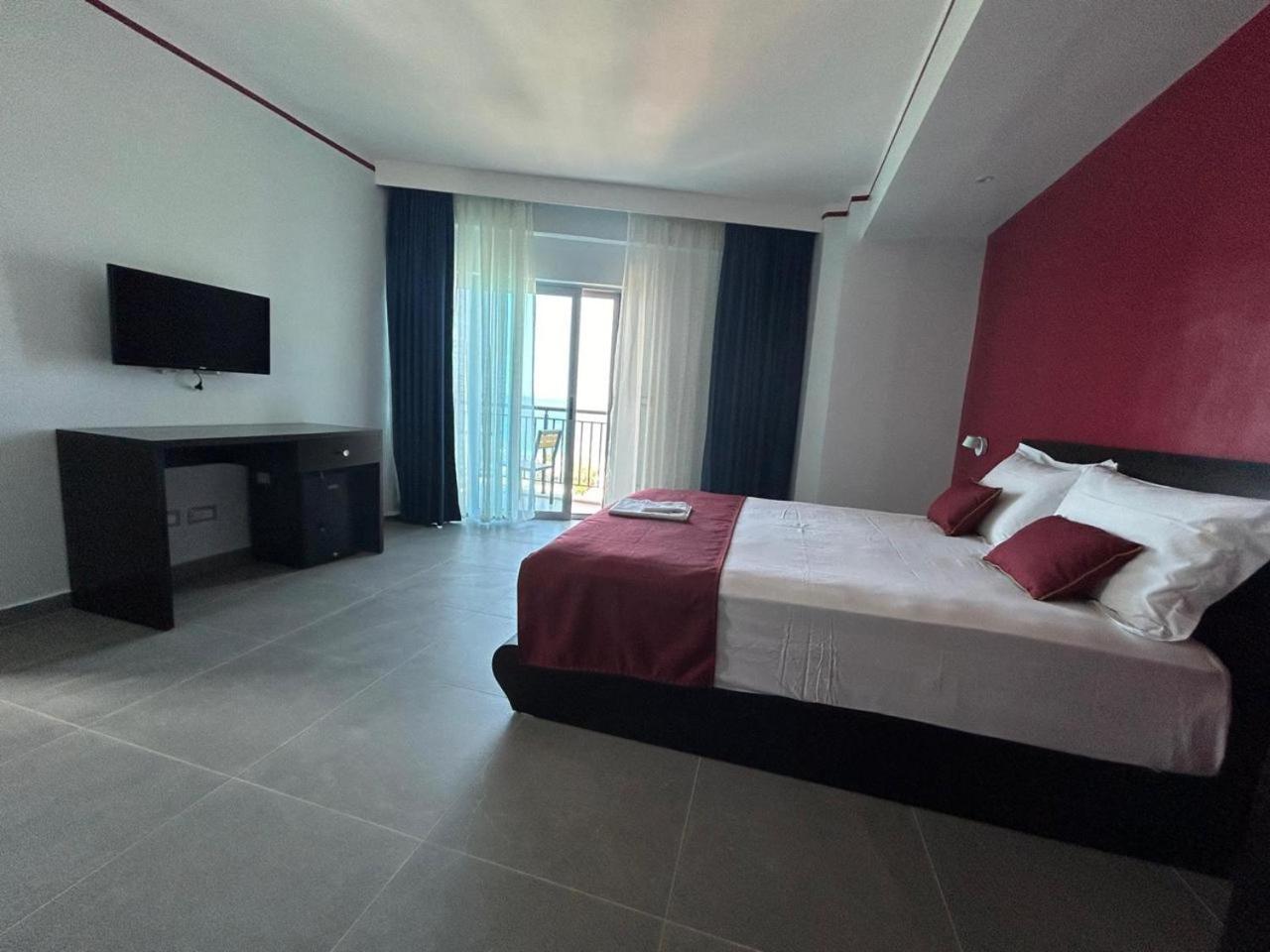 Hotel Borshi Εξωτερικό φωτογραφία