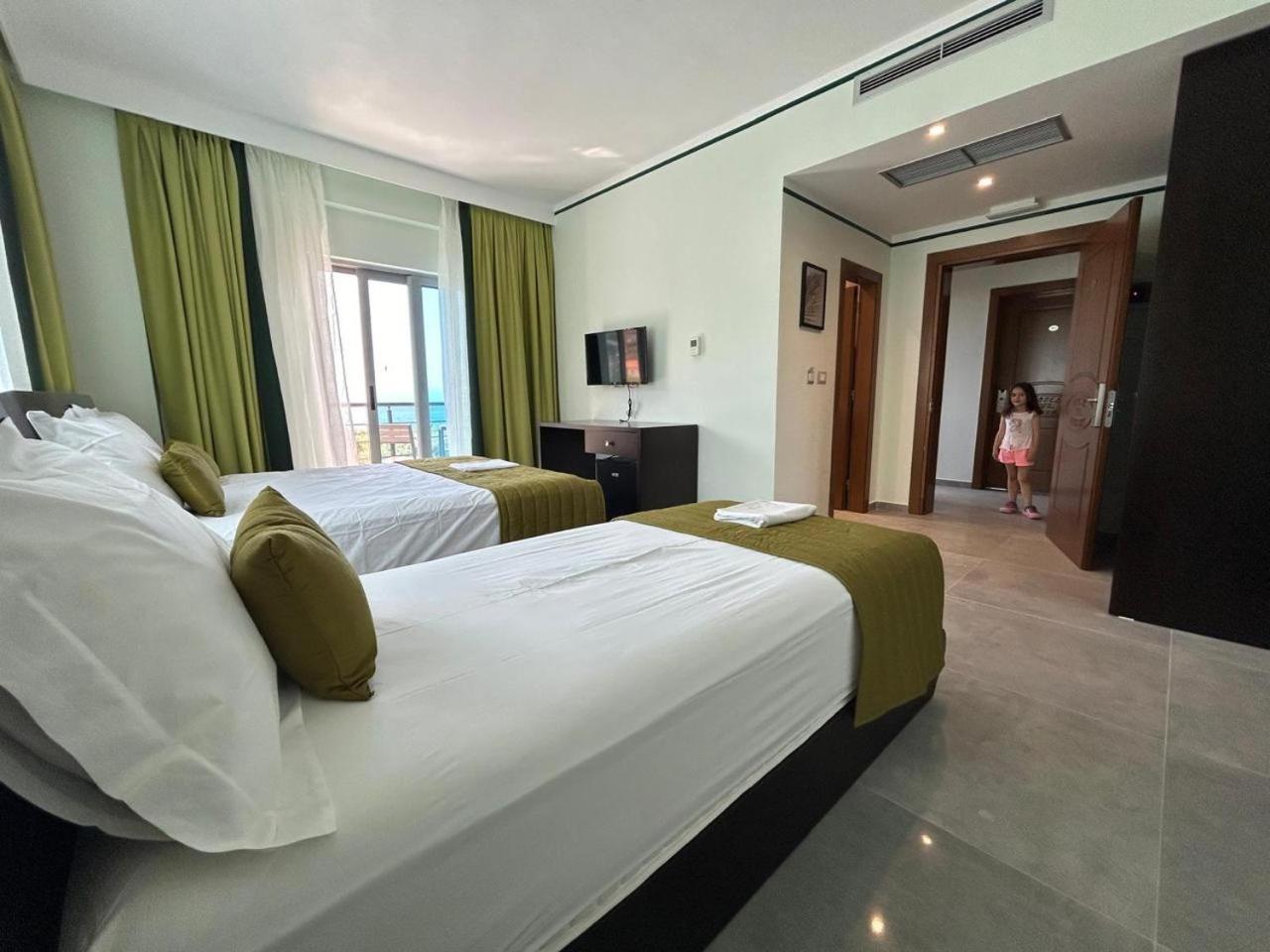 Hotel Borshi Εξωτερικό φωτογραφία